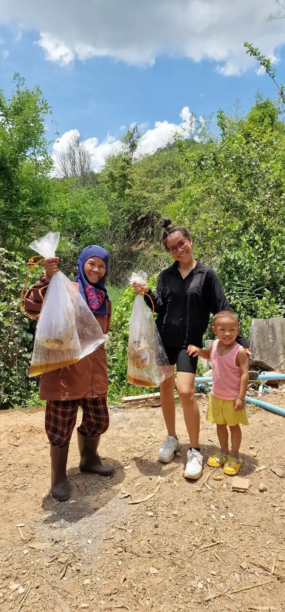 Local Thai workers during honey harvest season
